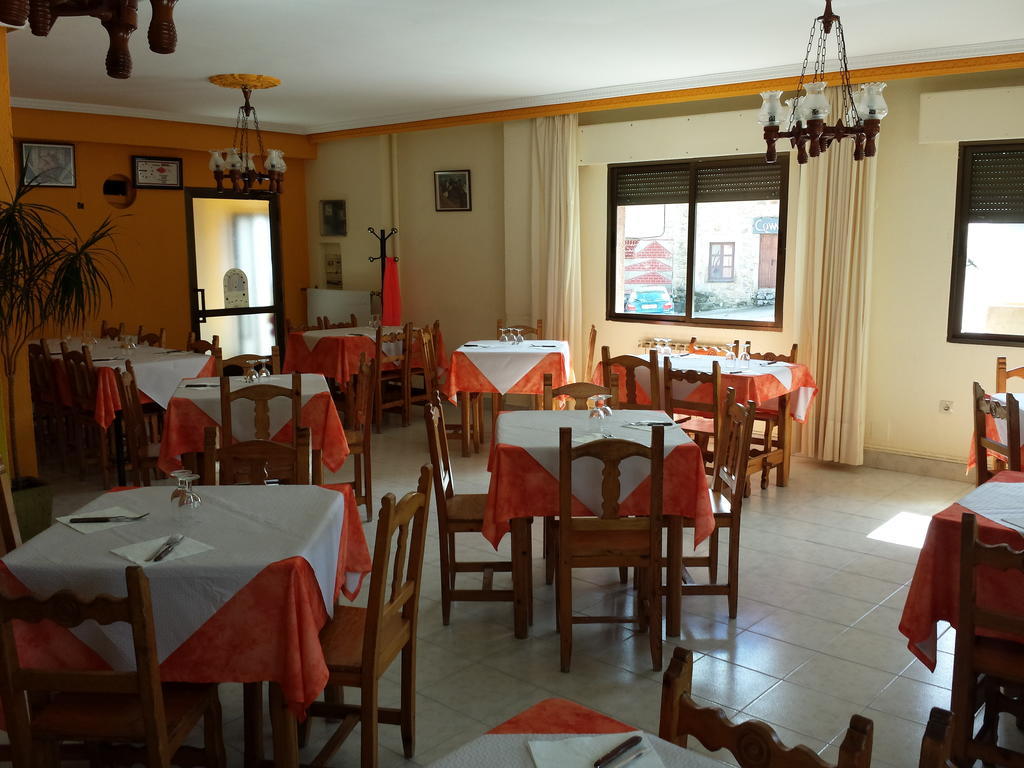 Hostal Atila Ricobayo المظهر الخارجي الصورة