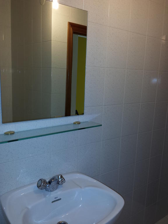 Hostal Atila Ricobayo الغرفة الصورة