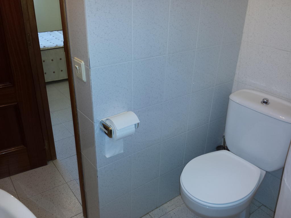 Hostal Atila Ricobayo الغرفة الصورة